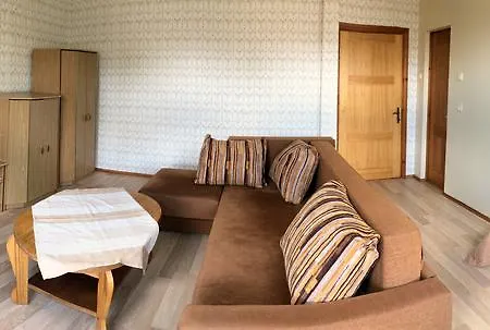 Apartamentai Eurista Pensjonat *